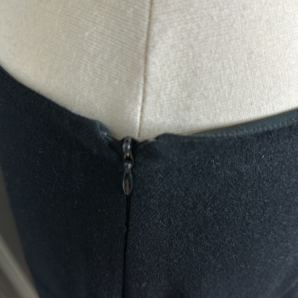 Morgane Le Fay Black Cashmere Mid-Waisted Knee Length Asymmetrical Skirt SzL - Picture 5 of 7